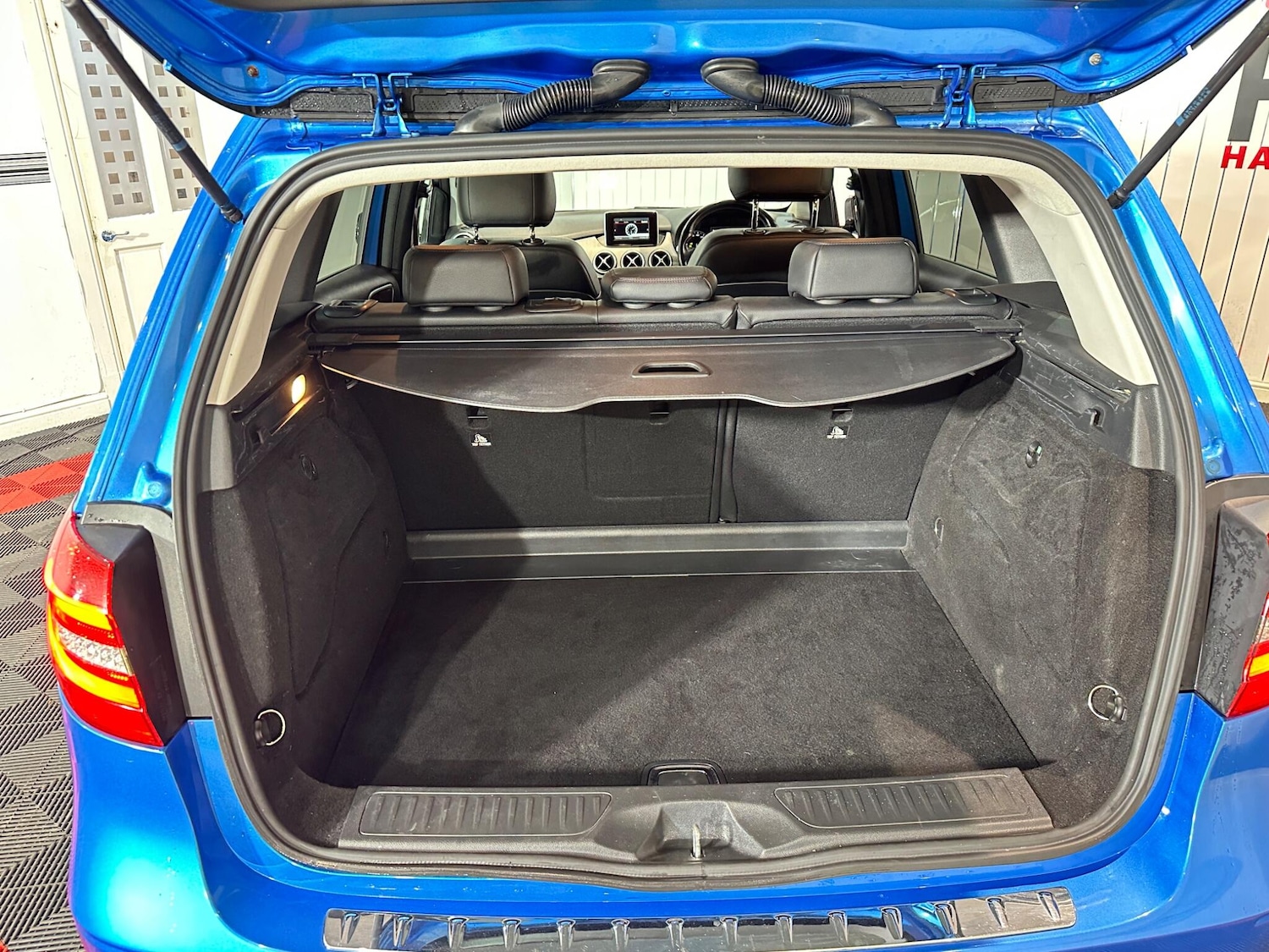 Used Mercedes-Benz B Class 2013 for sale - 76512484: Photo 21