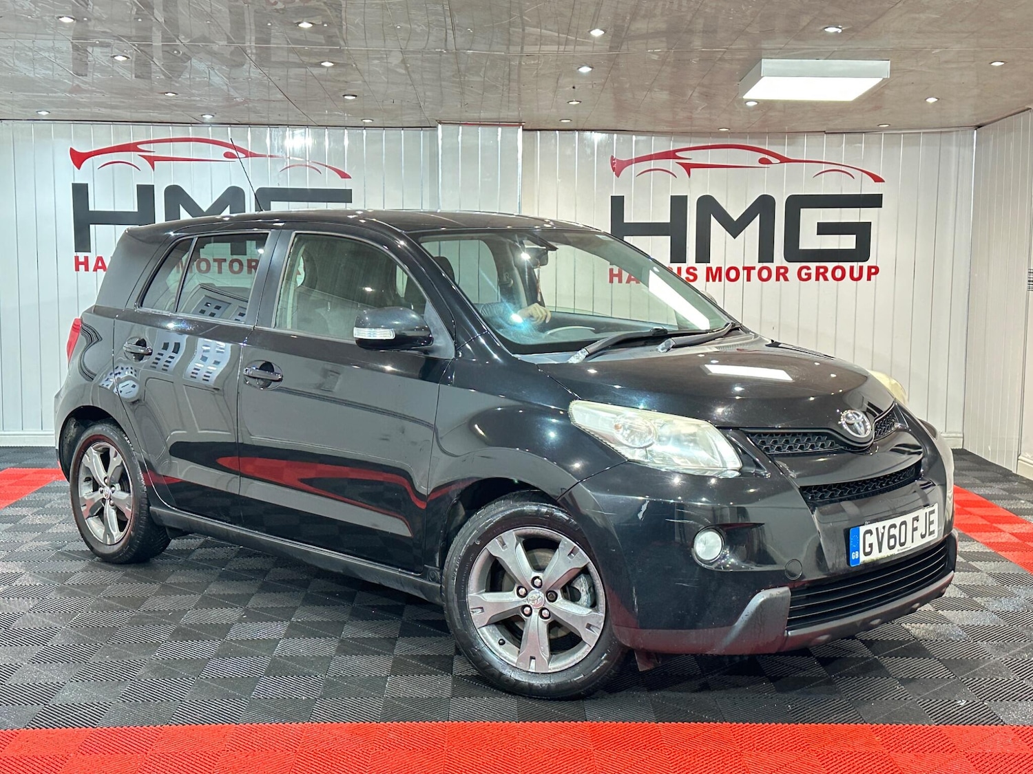 Used Toyota Urbancruiser 2010 for sale - 76942604: Photo 1