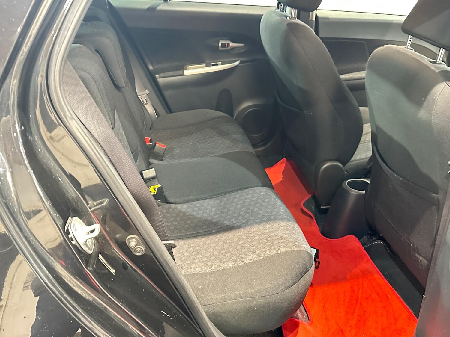 Used Toyota Urbancruiser 2010 for sale - 76942604: Photo 19