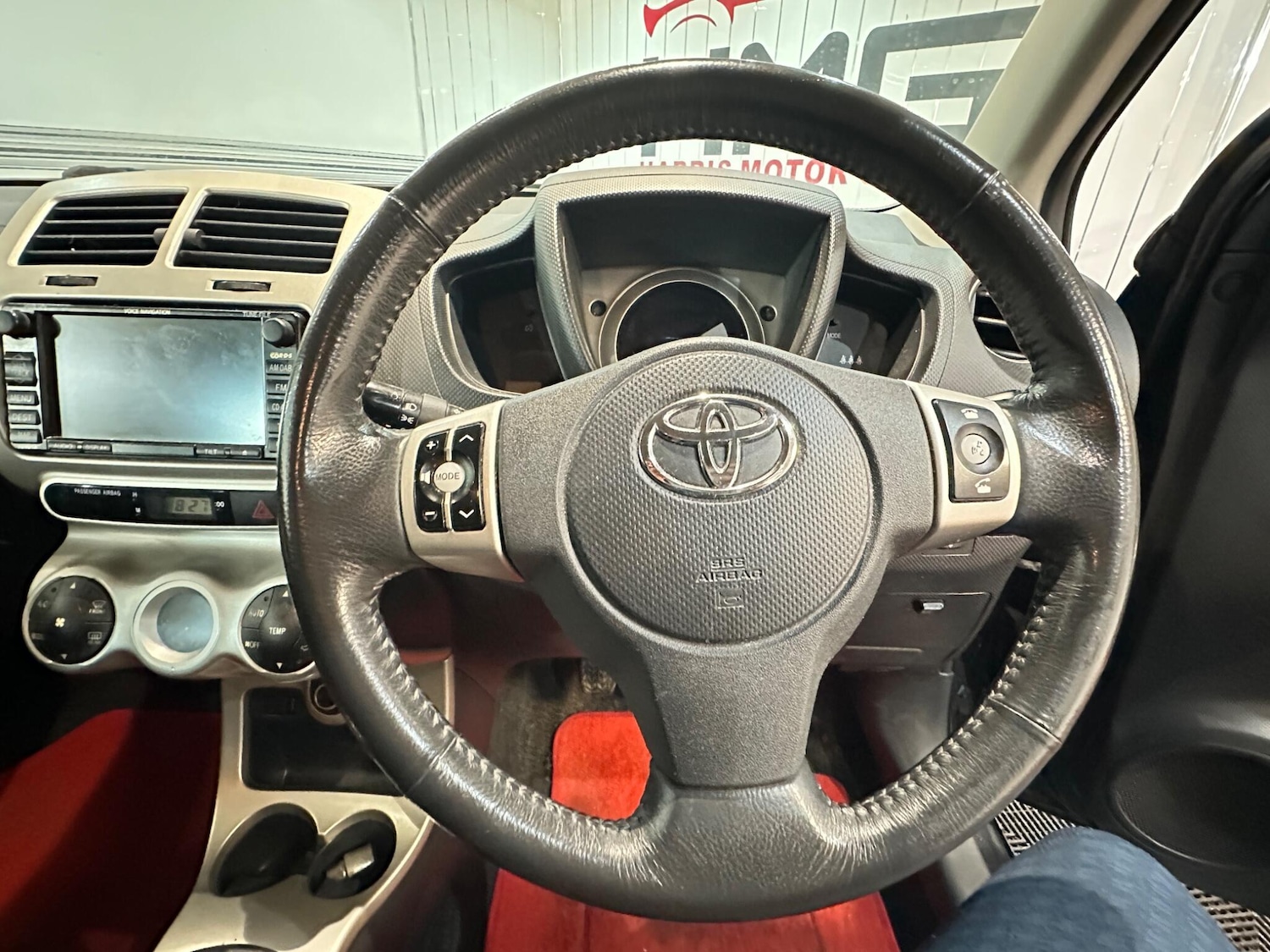 Used Toyota Urbancruiser 2010 for sale - 76942604: Photo 24