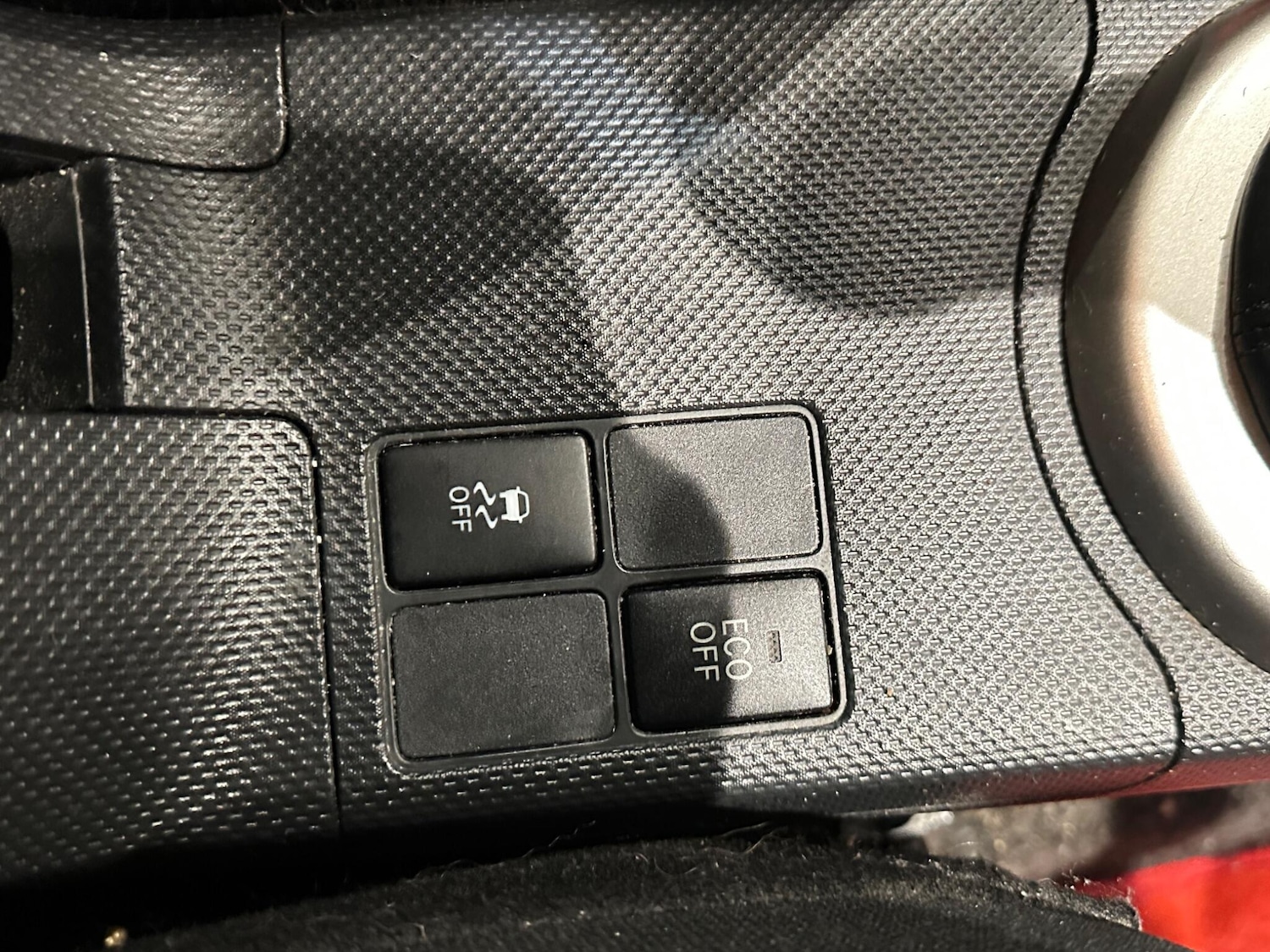 Used Toyota Urbancruiser 2010 for sale - 76942604: Photo 32