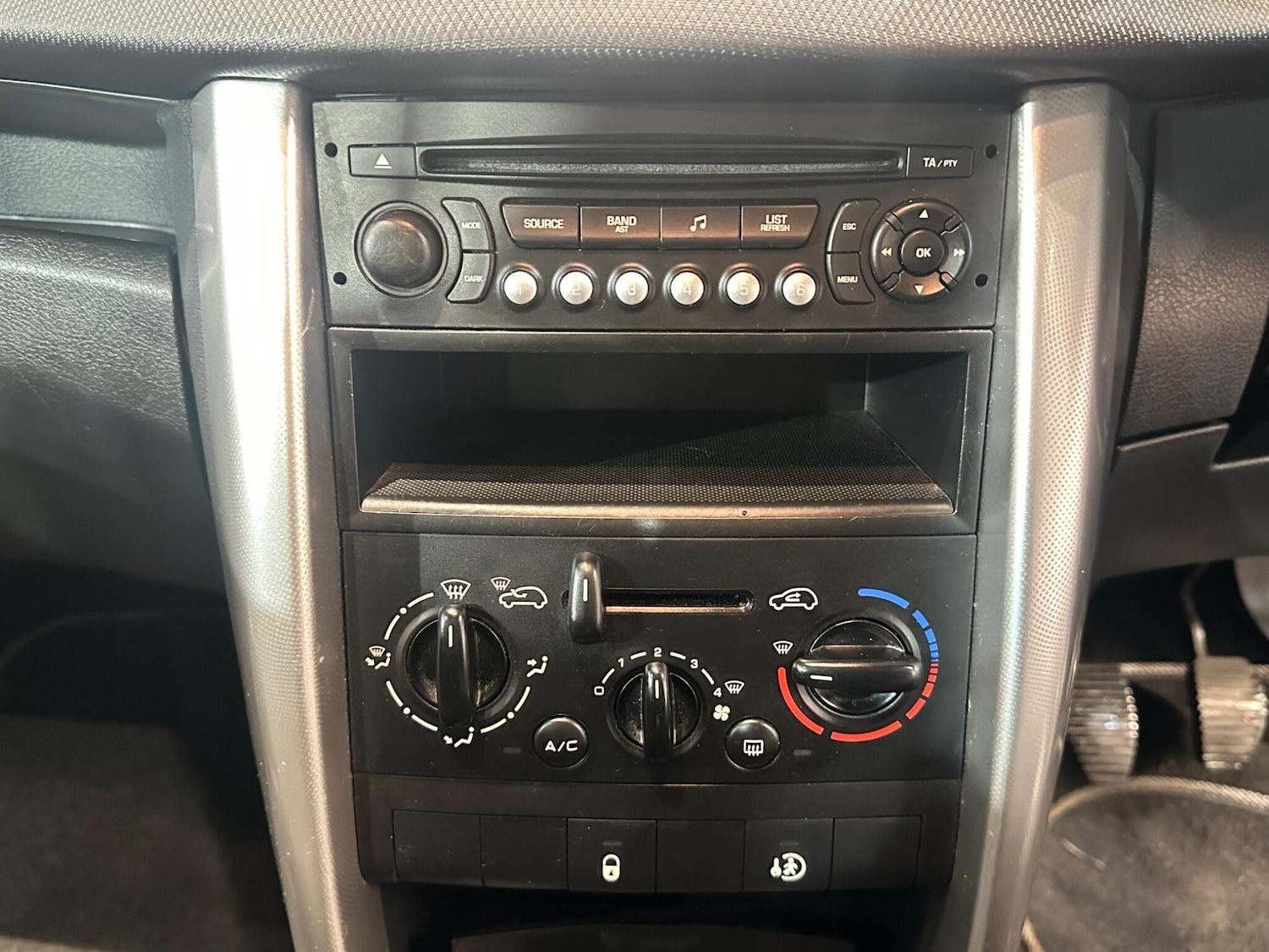 Used Peugeot 207 2008 for sale - 77550781: Photo 22