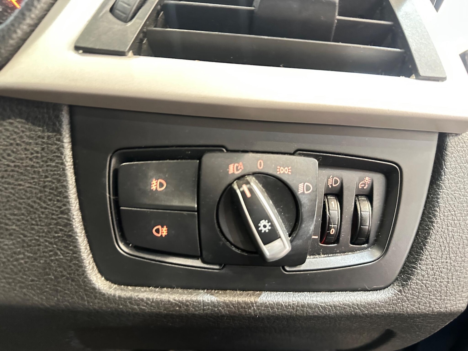 Used BMW 3 Series for sale - 77769465: Photo 35