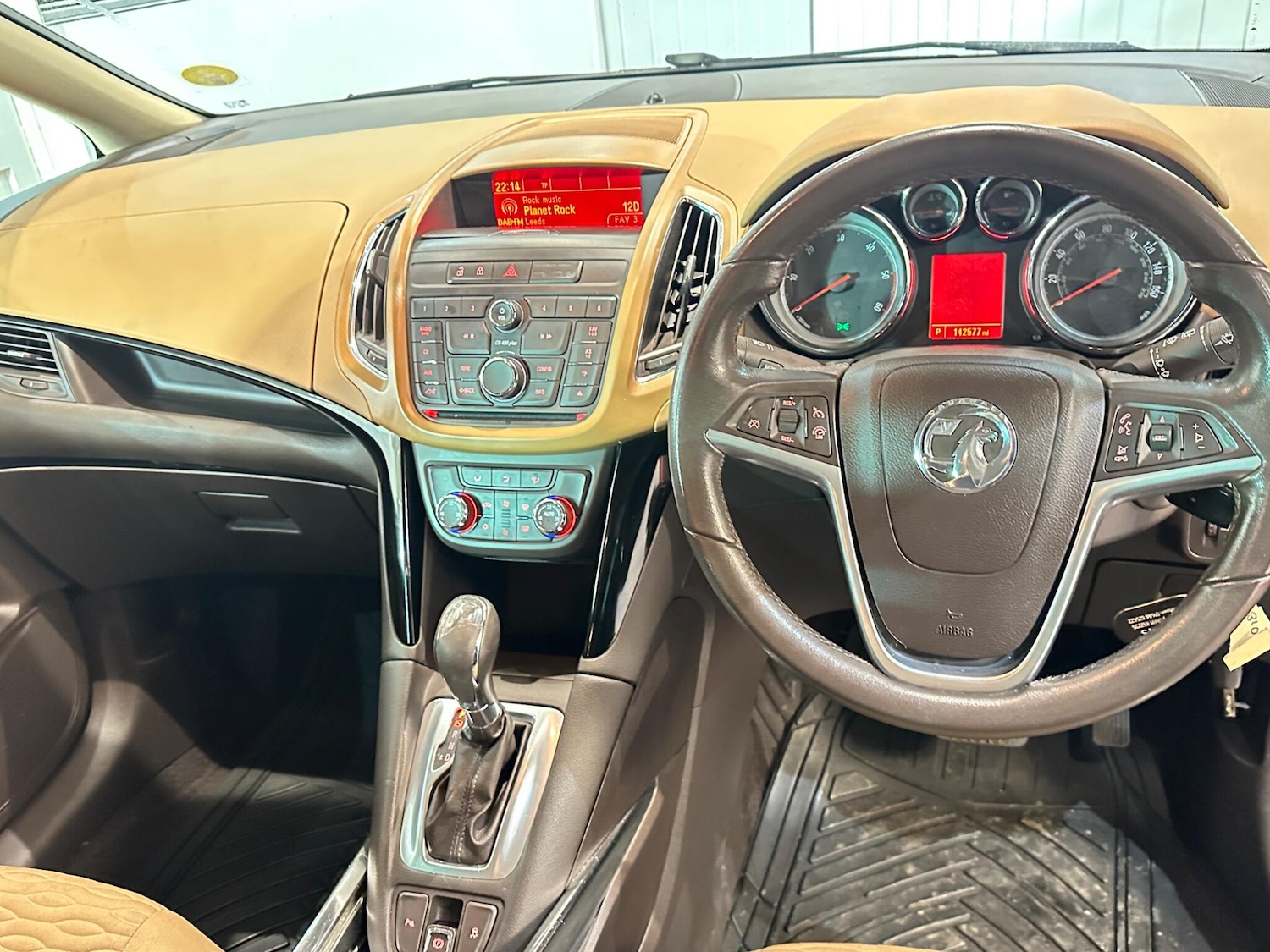 Used Vauxhall Zafira 2014 for sale - 76585009: Photo 26