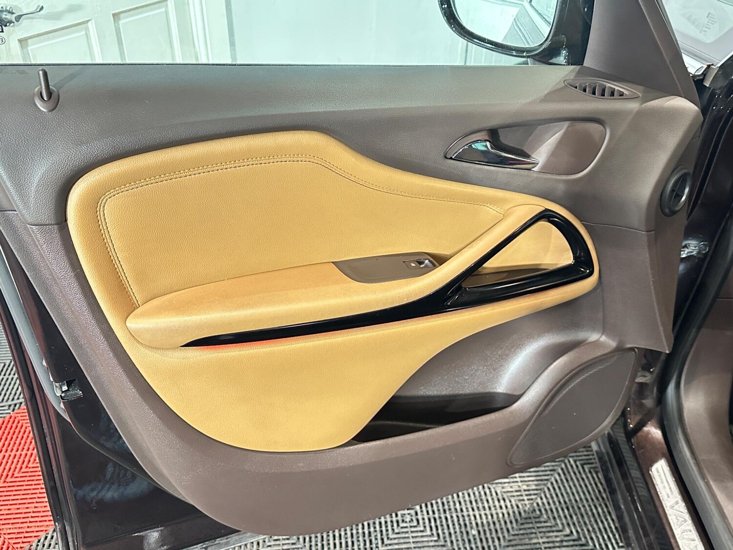 Used Vauxhall Zafira 2014 for sale - 76585009: Photo 35