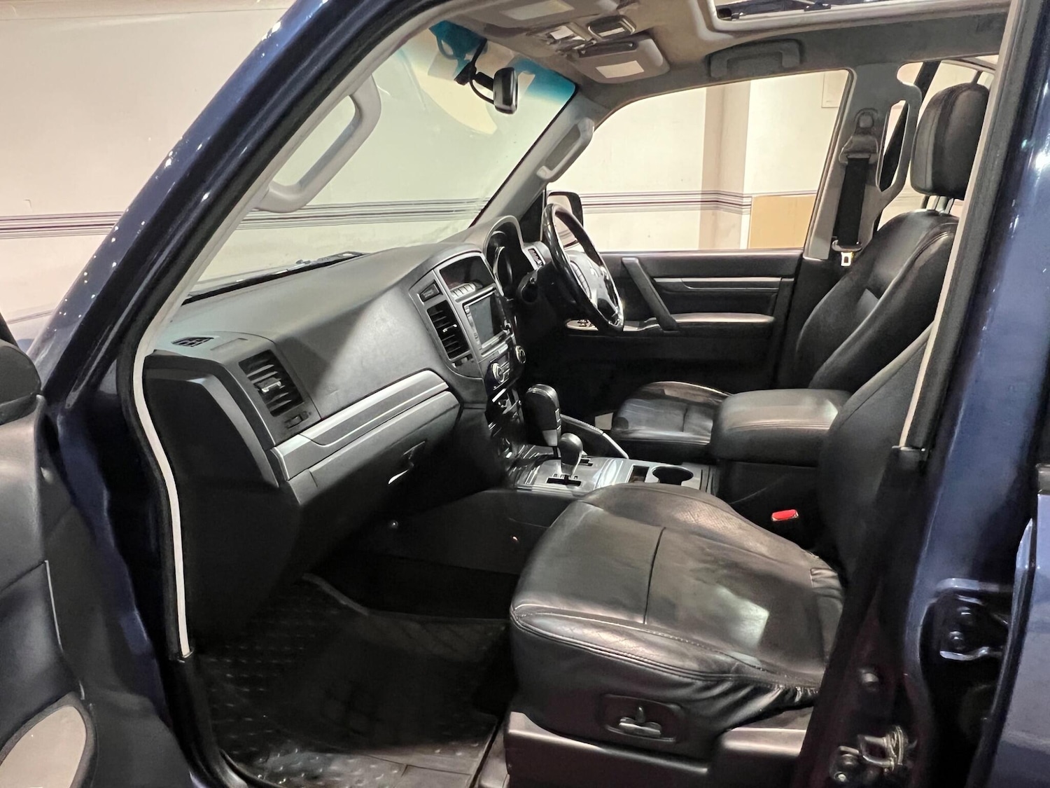 Used Mitsubishi Shogun 2007 for sale - 76781171: Photo 17