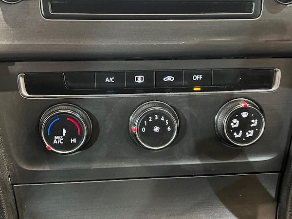 Used Volkswagen Golf 2013 for sale - 76226681: Photo 23
