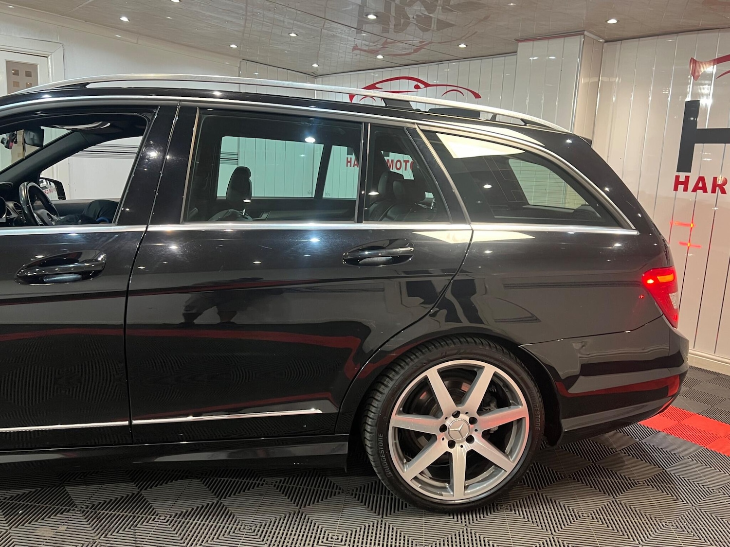 Used Mercedes-Benz C Class 2011 for sale - 76432025: Photo 20