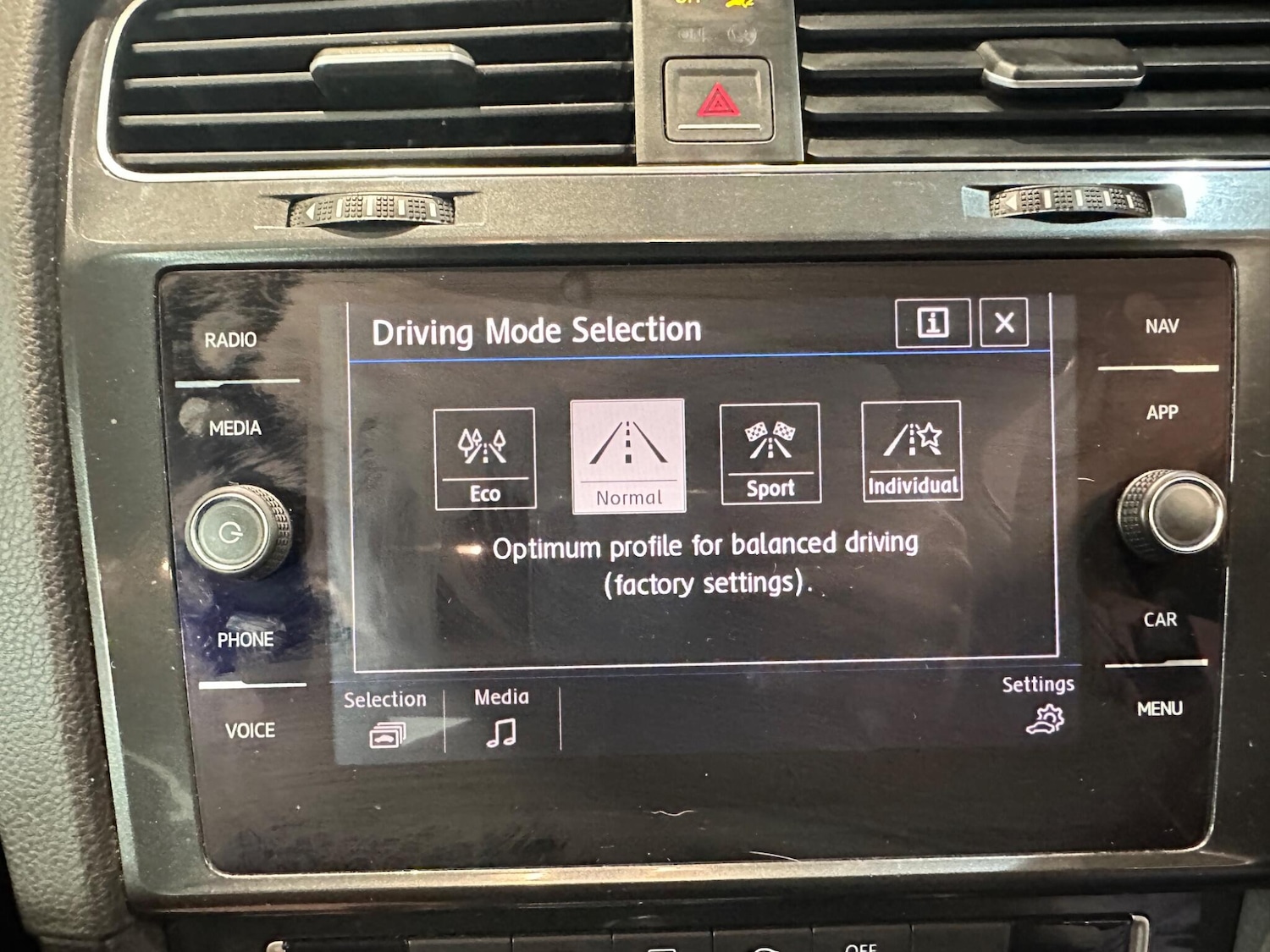 Used Volkswagen Golf for sale - 77203626: Photo 26