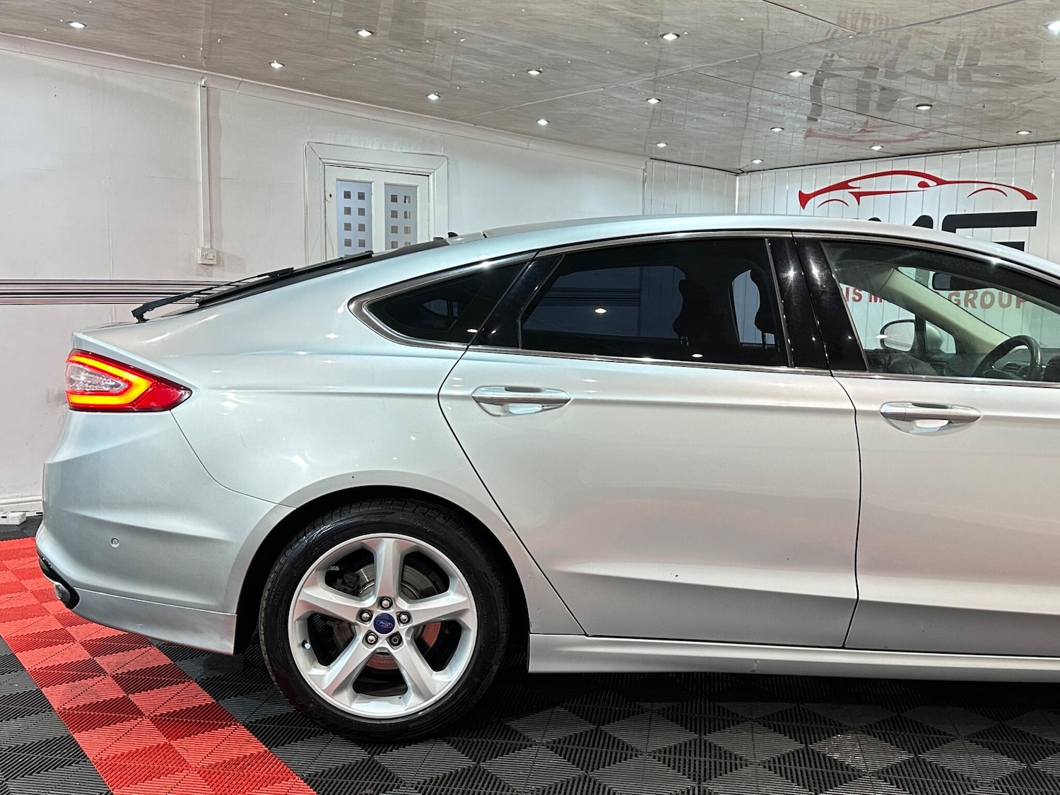 Used Ford Mondeo 2017 for sale - 76942467: Photo 46