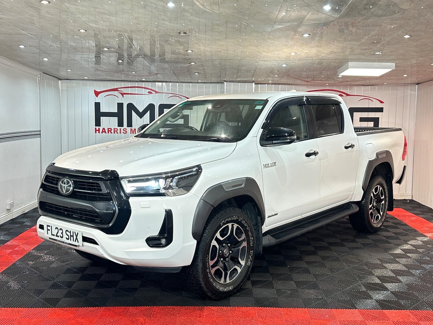 Used Toyota Hilux 2023 for sale - 77426174: Photo 11