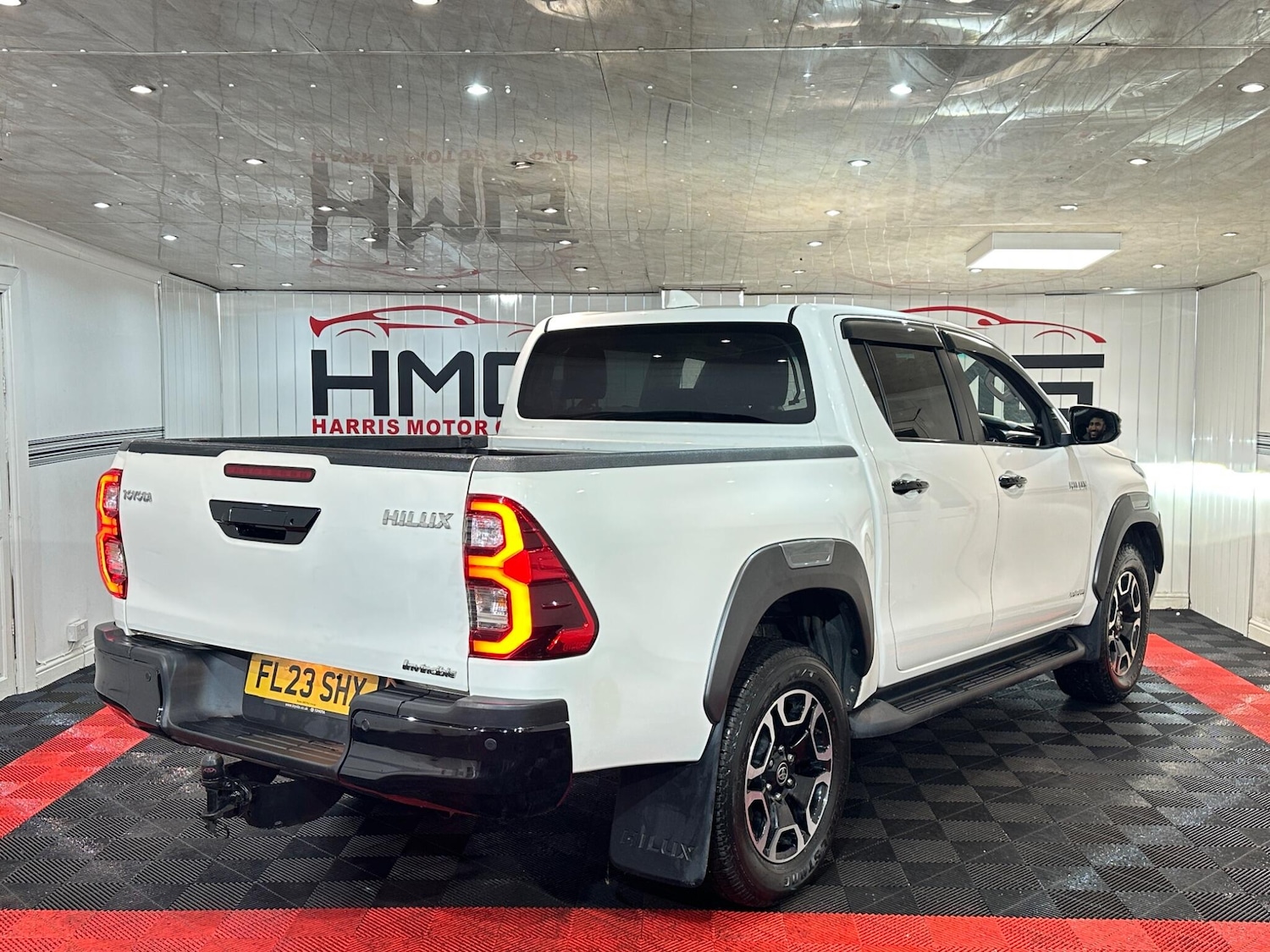 Used Toyota Hilux 2023 for sale - 77426174: Photo 18