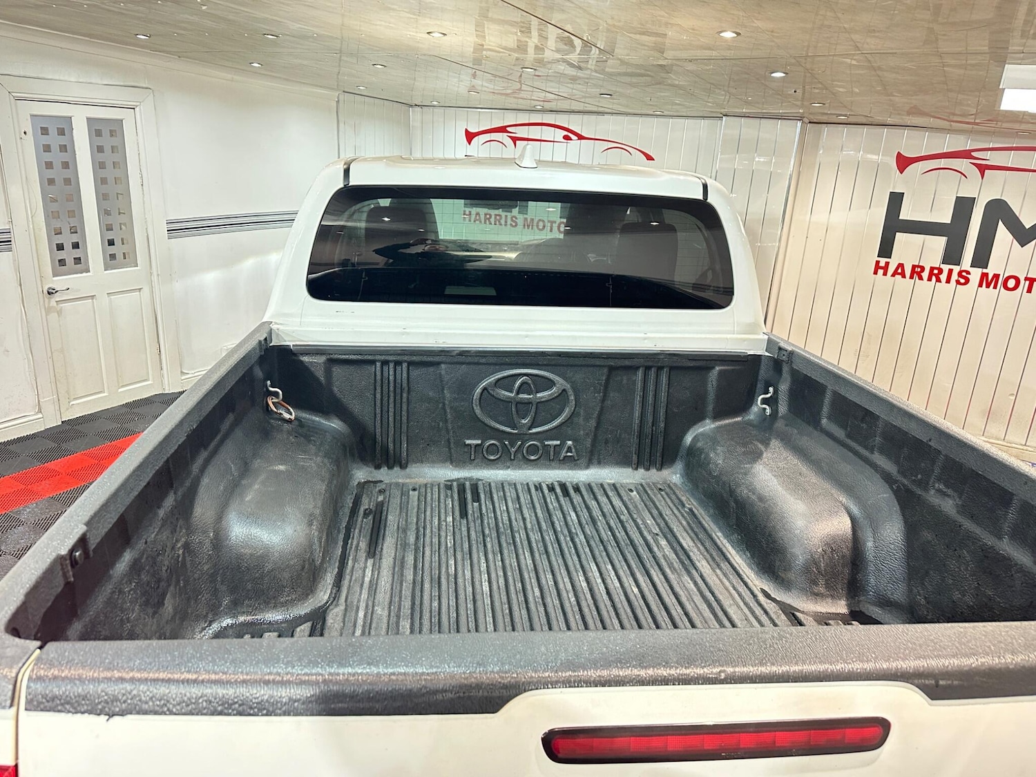 Used Toyota Hilux 2023 for sale - 77426174: Photo 23