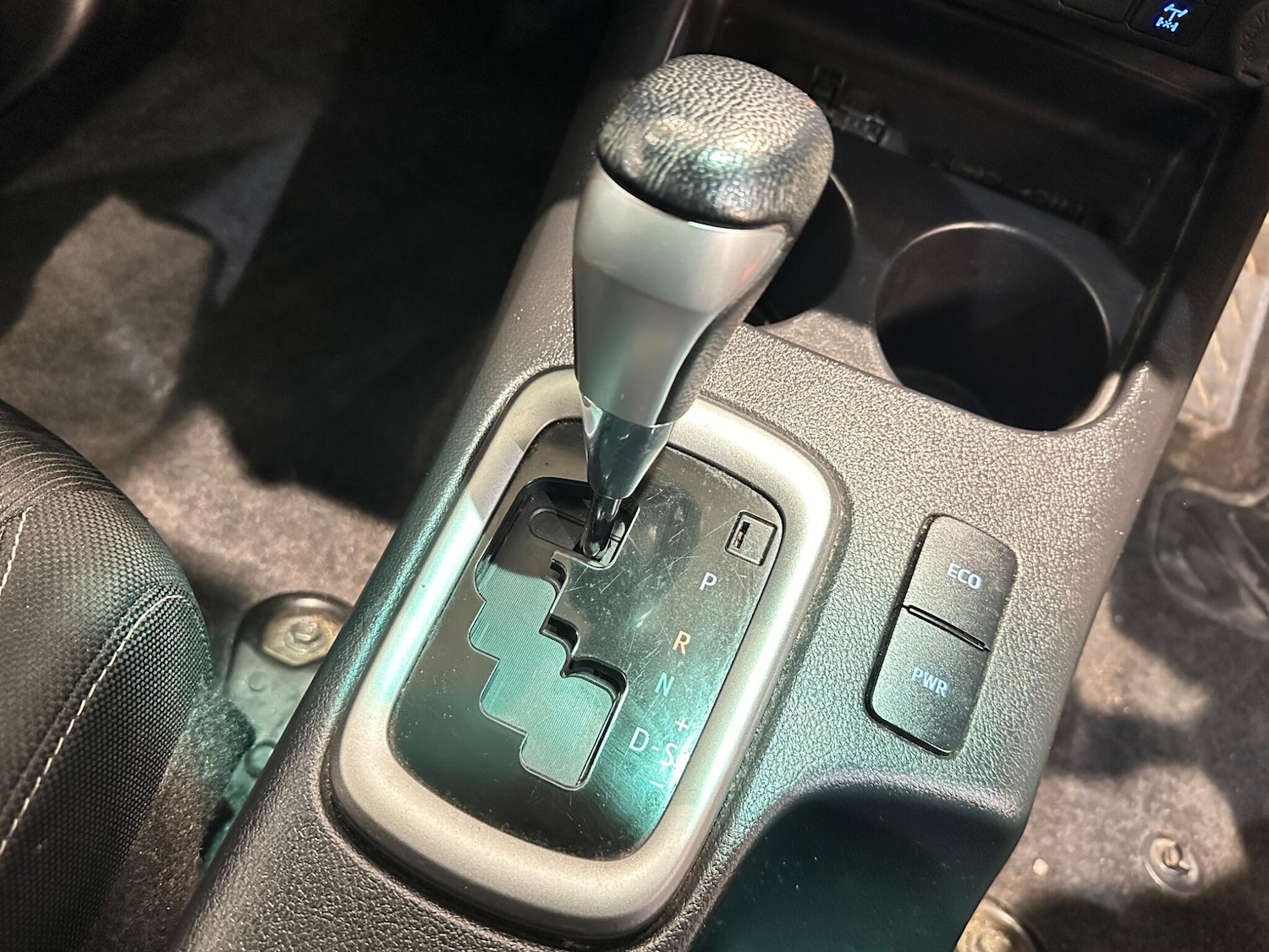 Used Toyota Hilux 2023 for sale - 77426174: Photo 40