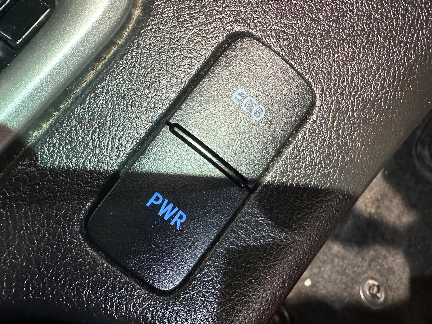 Used Toyota Hilux 2023 for sale - 77426174: Photo 41