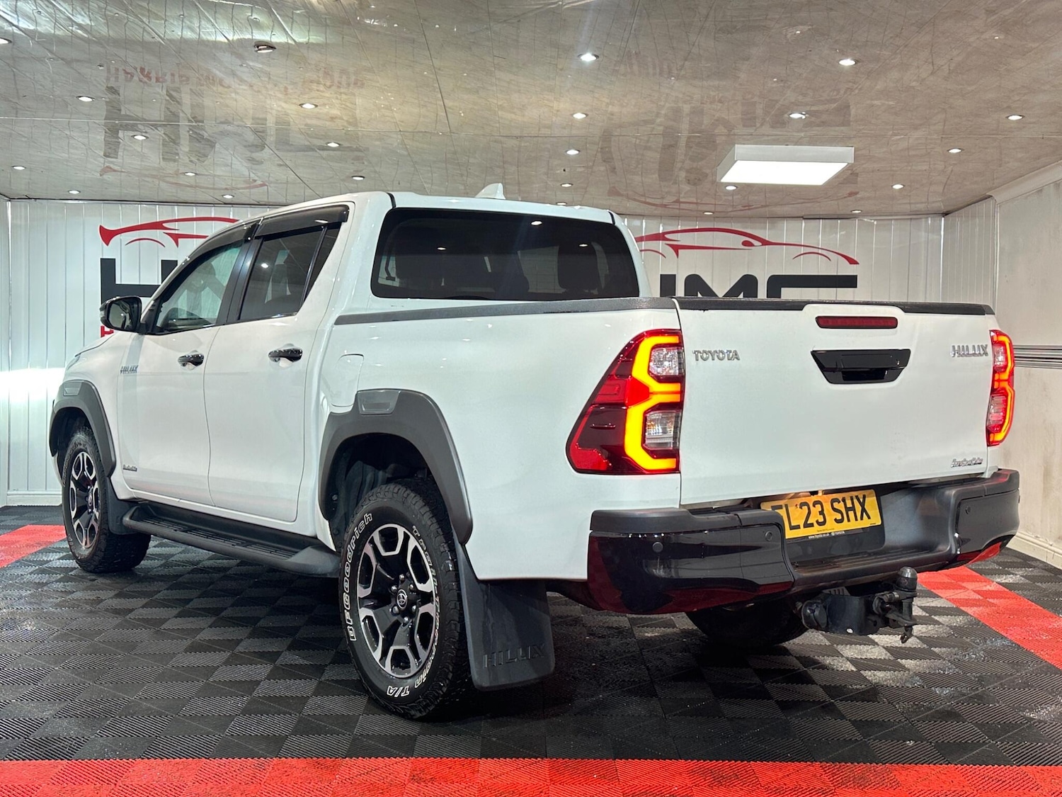 Used Toyota Hilux 2023 for sale - 77426174: Photo 59