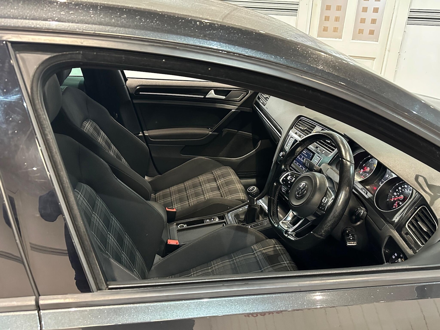 Used Volkswagen Golf 2015 for sale - 76990168: Photo 16