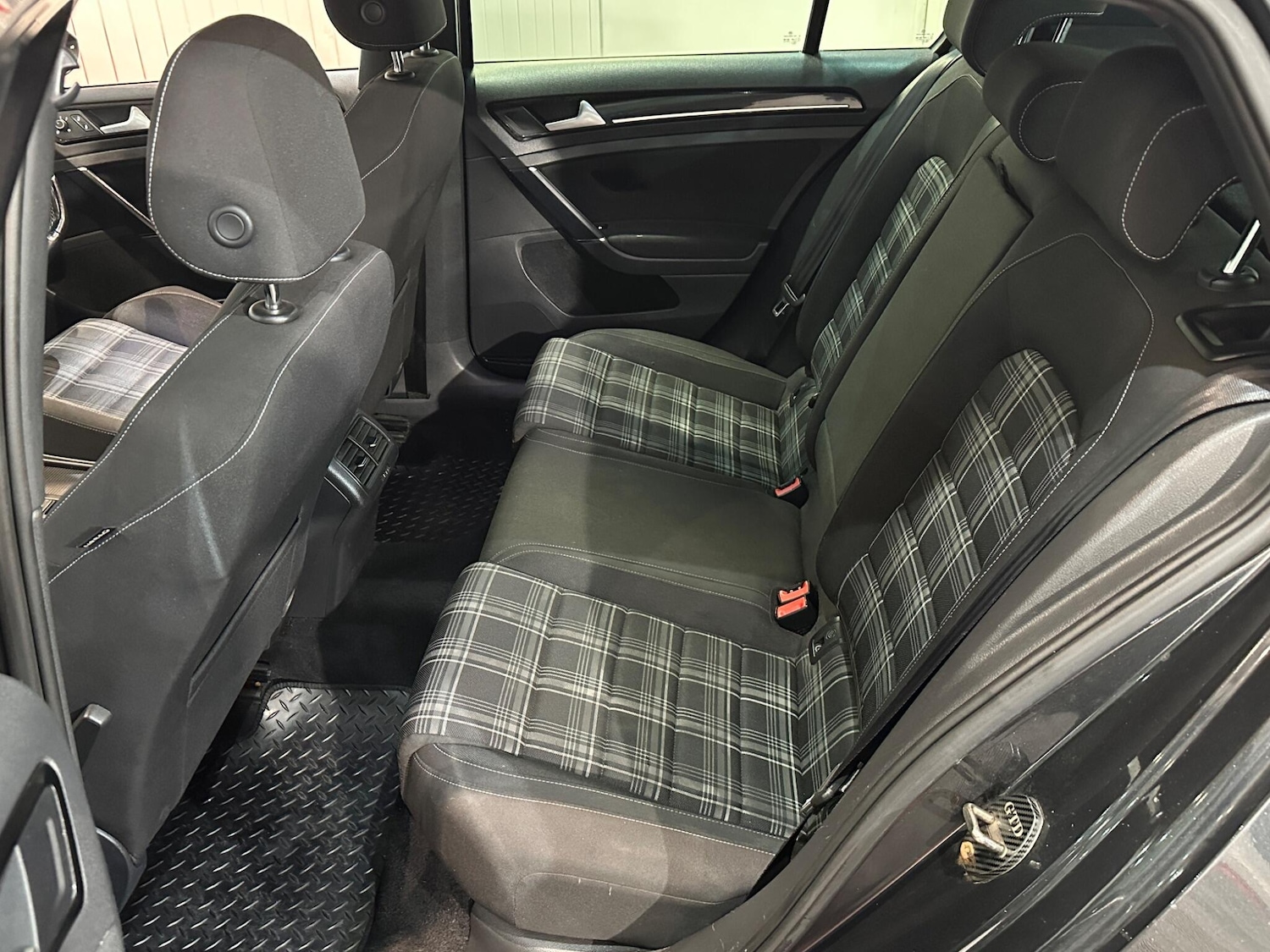 Used Volkswagen Golf 2015 for sale - 76990168: Photo 20