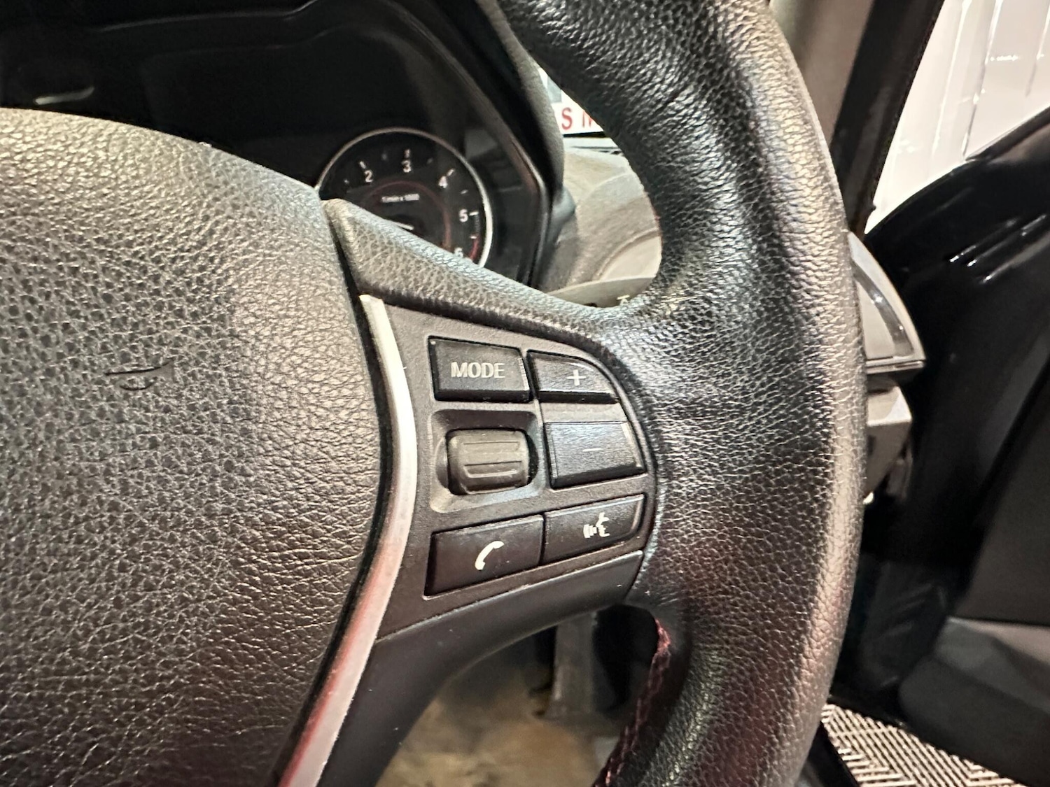 Used BMW 1 Series 2011 for sale - 76855969: Photo 26