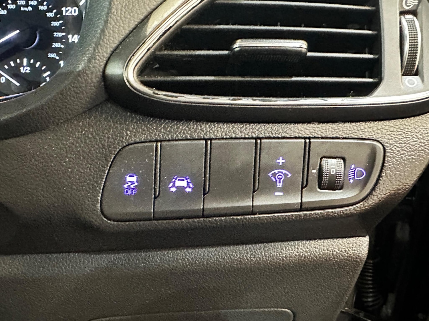 Used Hyundai i30 for sale - 78147779: Photo 36