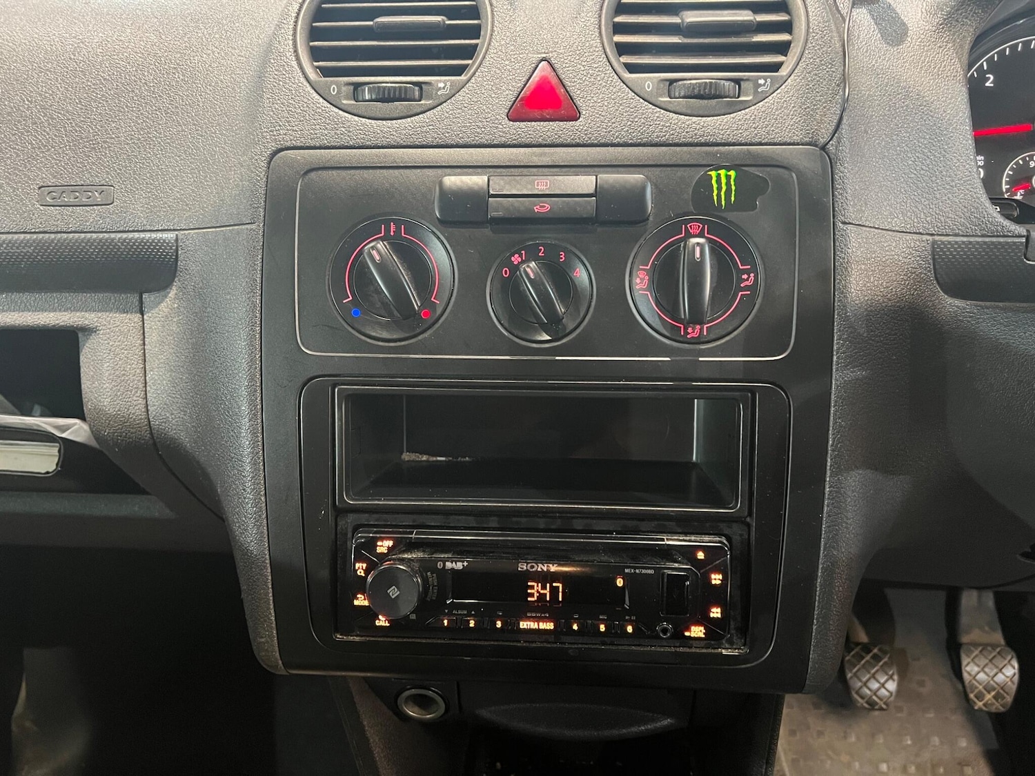 Used Volkswagen Caddy 2011 for sale - 76989685: Photo 18