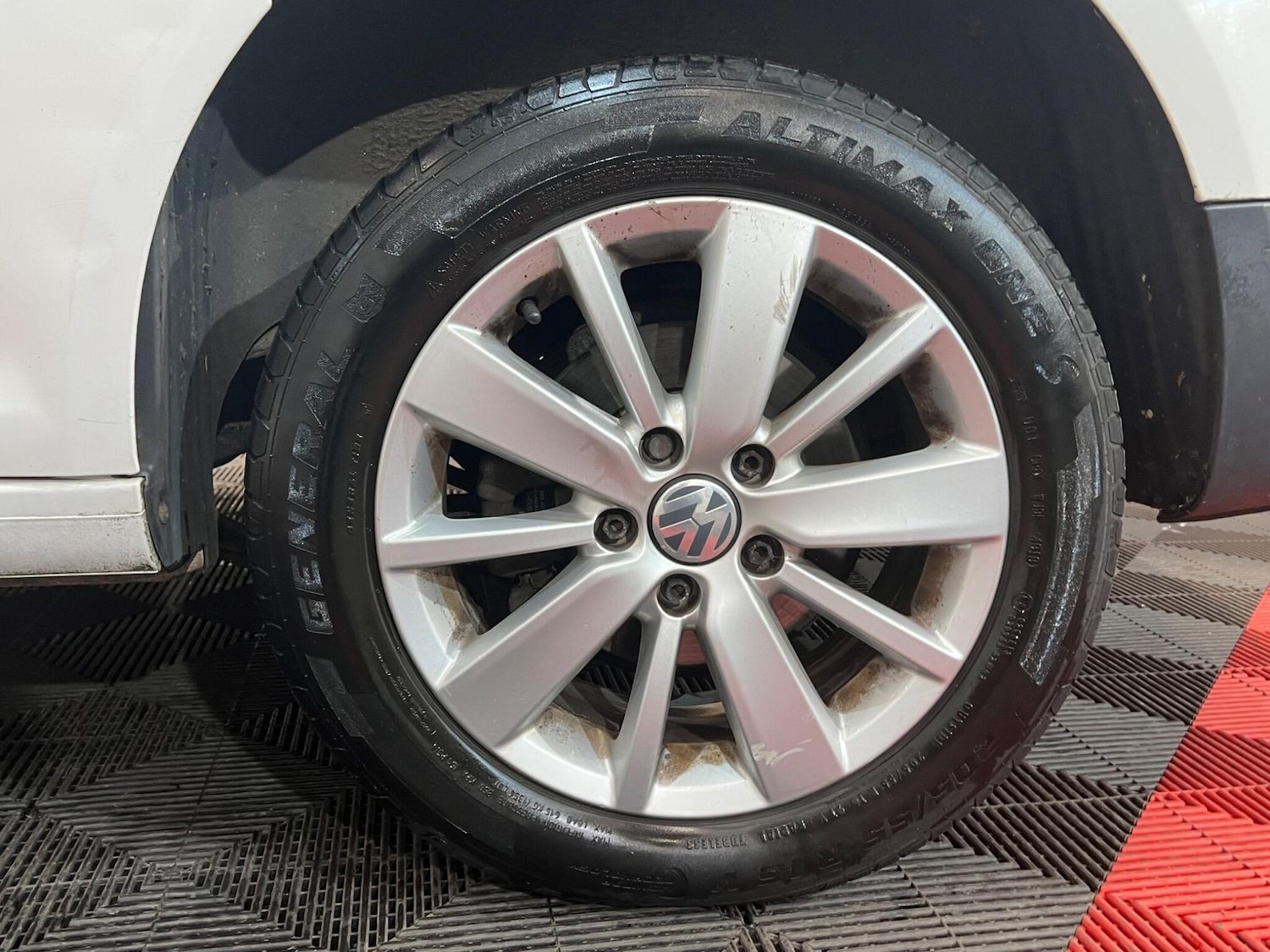 Used Volkswagen Caddy 2011 for sale - 76989685: Photo 32