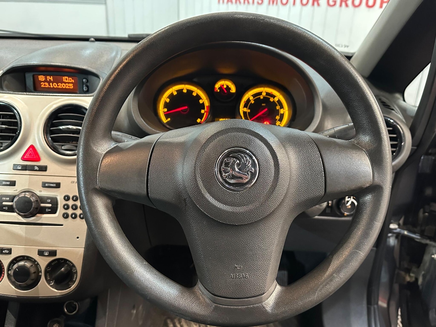 Used Vauxhall Corsa 2010 for sale - 76377558: Photo 21