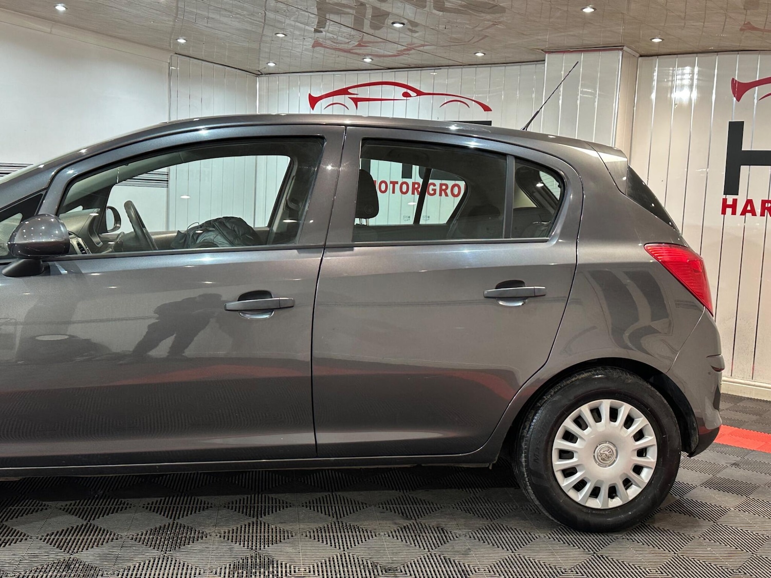 Used Vauxhall Corsa 2010 for sale - 76377558: Photo 31