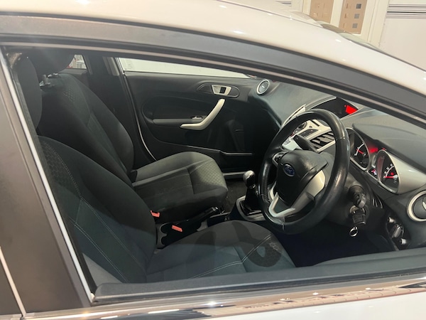 Used Ford Fiesta 2012 for sale - 76095187: Photo 11
