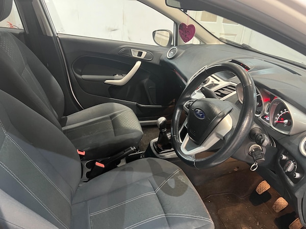 Used Ford Fiesta 2012 for sale - 76095187: Photo 12