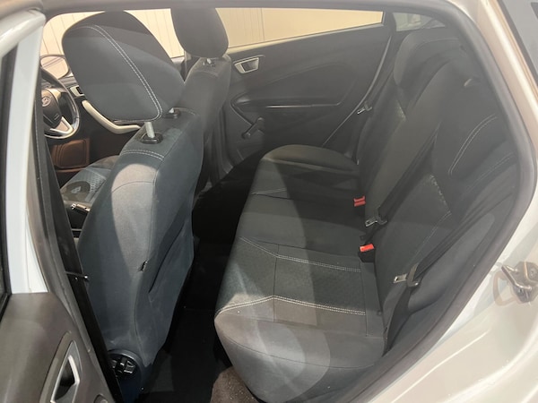Used Ford Fiesta 2012 for sale - 76095187: Photo 15