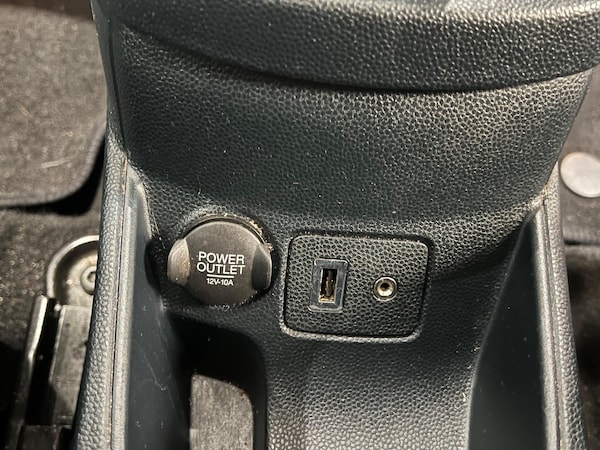 Used Ford Fiesta 2012 for sale - 76095187: Photo 24