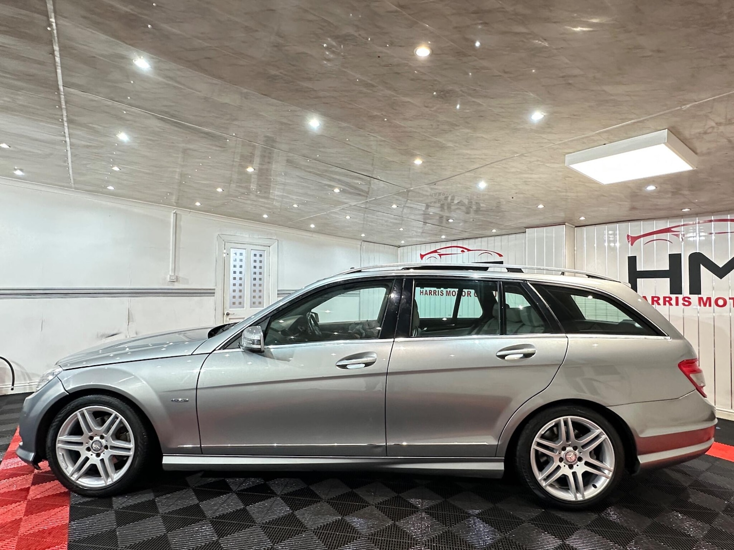 Used Mercedes-Benz C Class 2010 for sale - 77425749: Photo 11