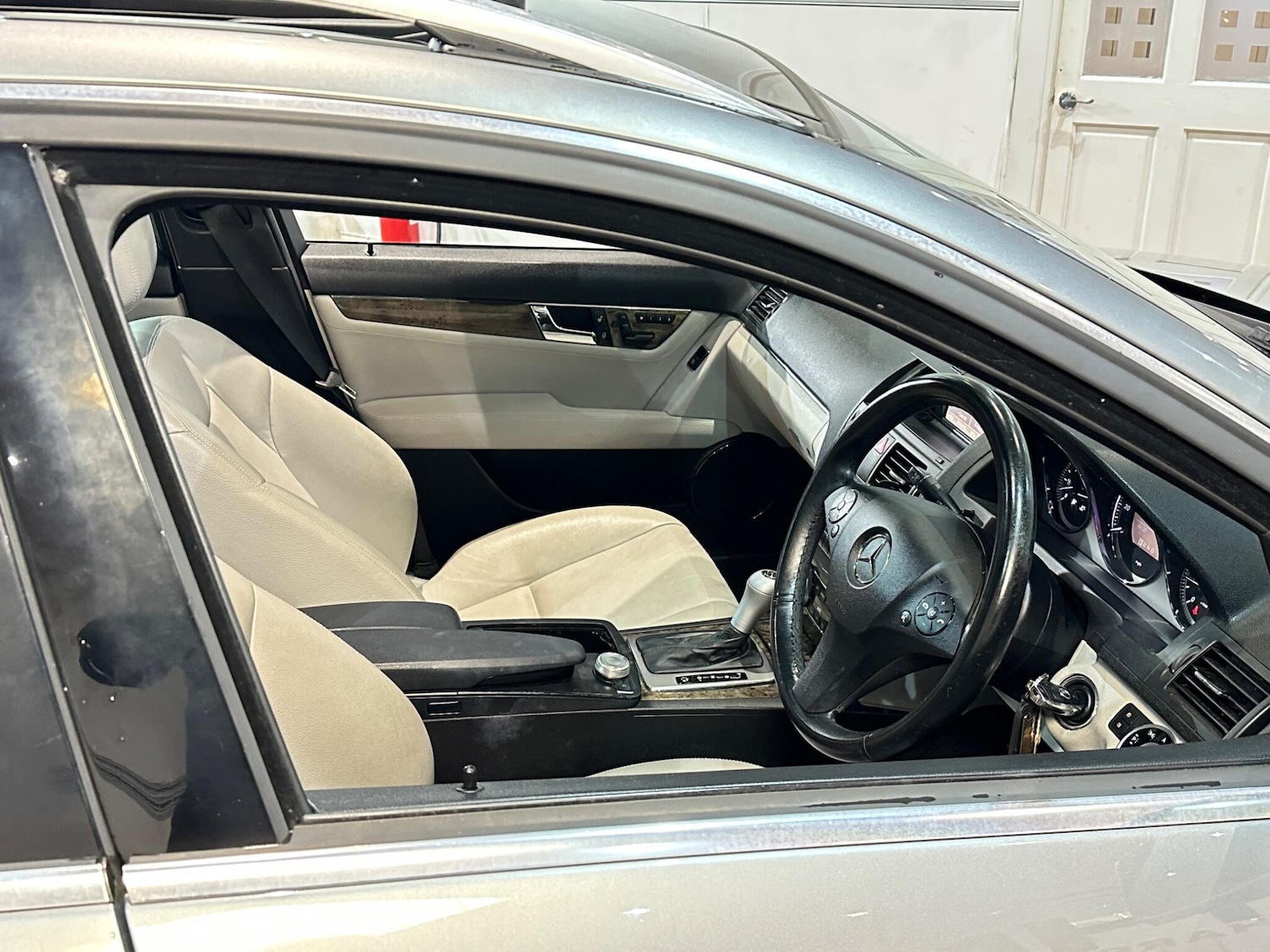 Used Mercedes-Benz C Class 2010 for sale - 77425749: Photo 19