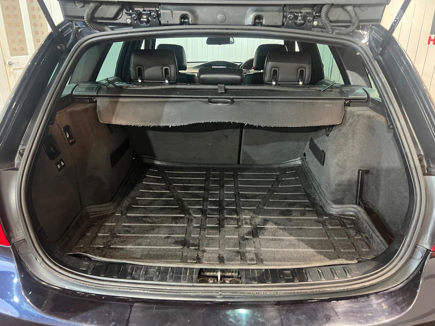 Used BMW 3 Series 2008 for sale - 76549266: Photo 37