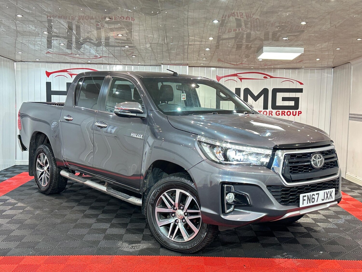 Used Toyota Hilux 2017 for sale - 76942603: Photo 39