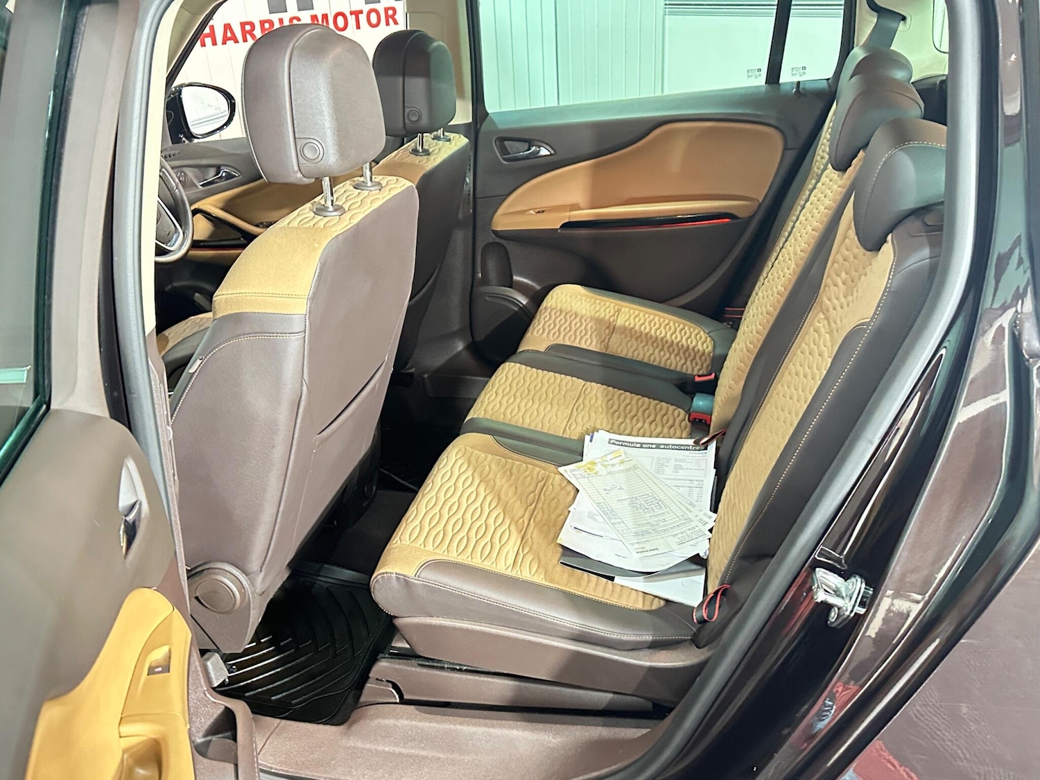 Used Vauxhall Zafira 2014 for sale - 76992220: Photo 24