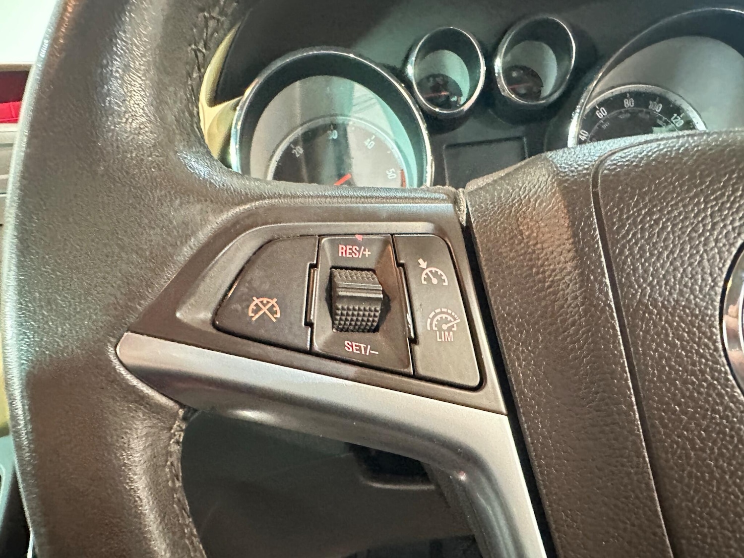 Used Vauxhall Zafira 2014 for sale - 76992220: Photo 28