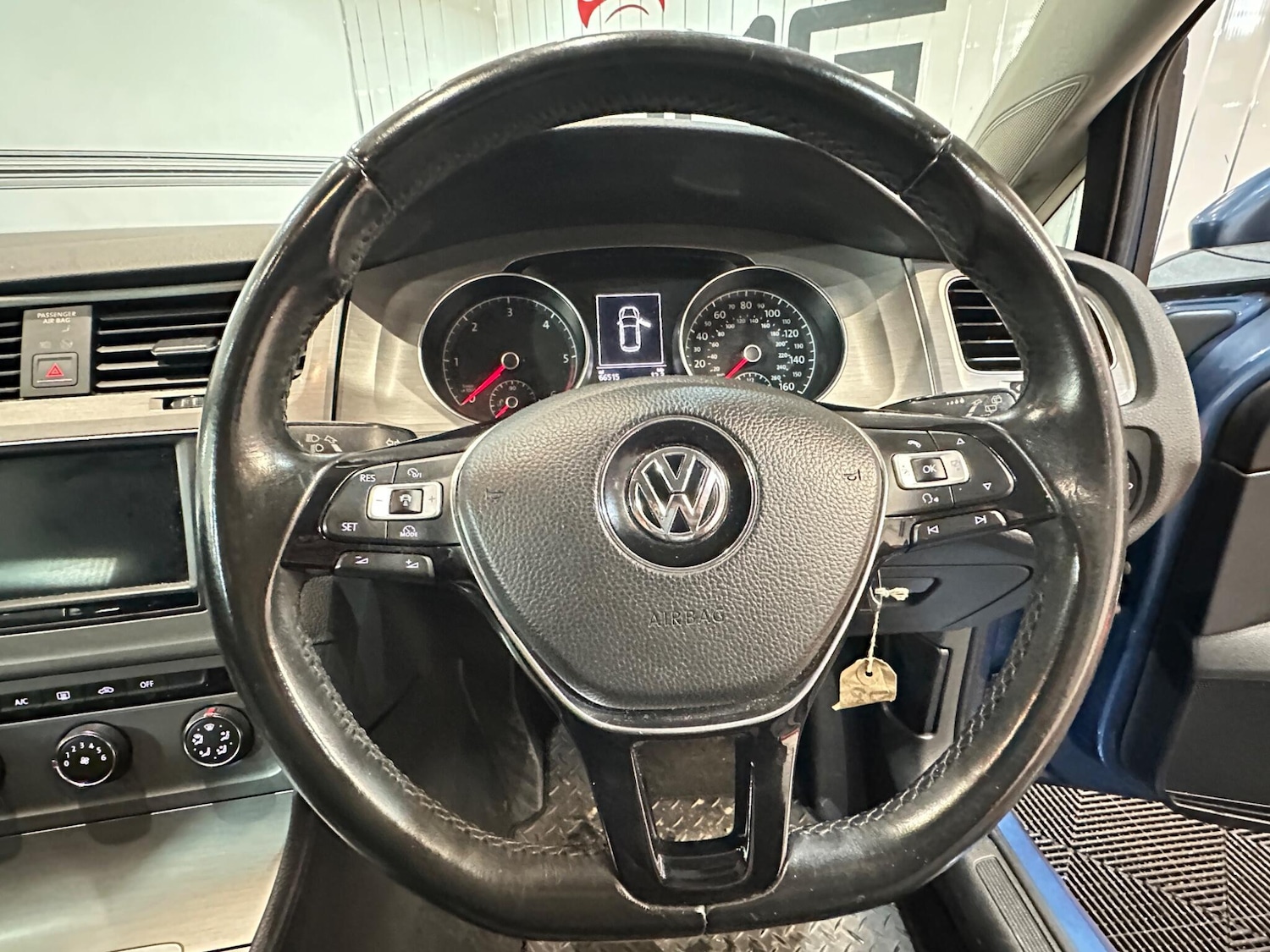 Used Volkswagen Golf 2015 for sale - 76942702: Photo 26