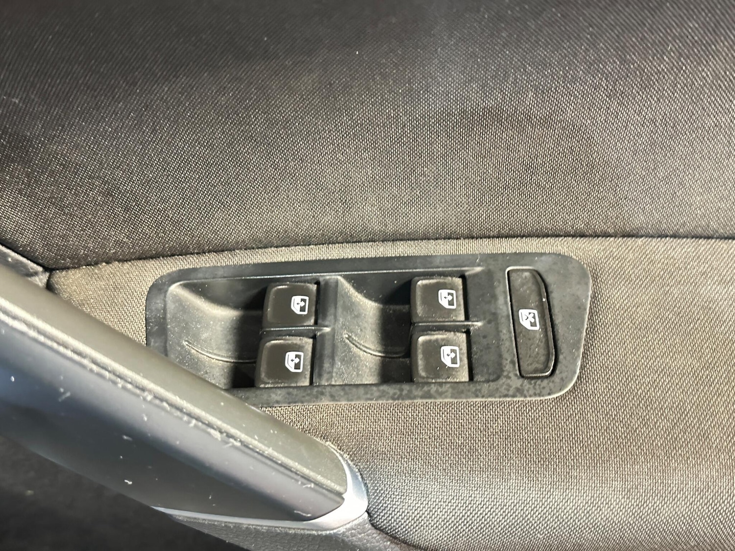 Used Volkswagen Golf 2015 for sale - 76942702: Photo 34