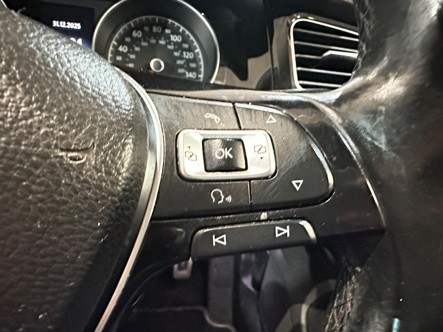 Used Volkswagen Golf 2013 for sale - 77102043: Photo 29