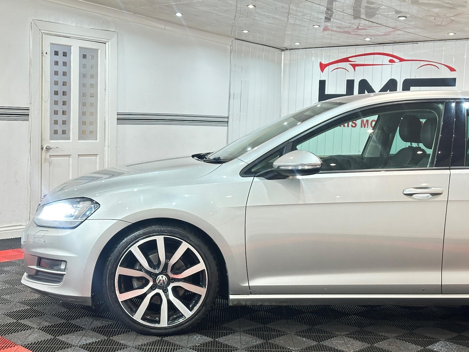 Used Volkswagen Golf 2013 for sale - 77102043: Photo 51