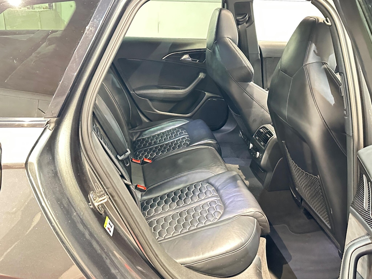 Used Audi RS6 2016 for sale - 77908735: Photo 17