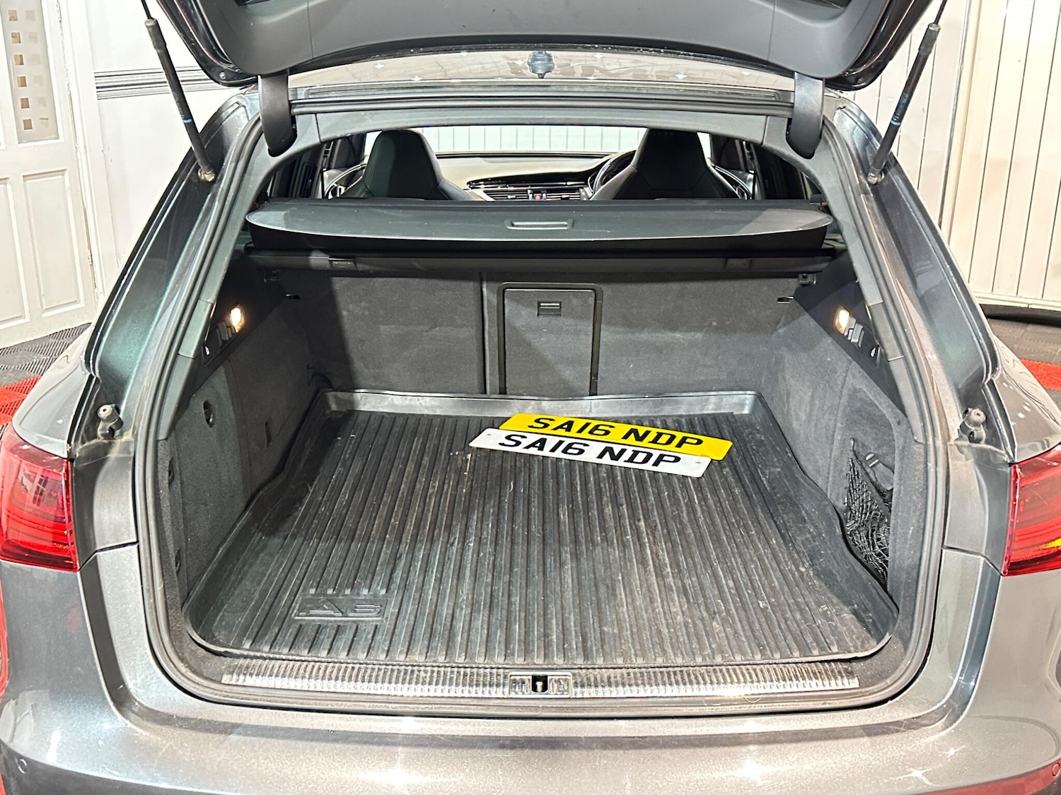 Used Audi RS6 2016 for sale - 77908735: Photo 18