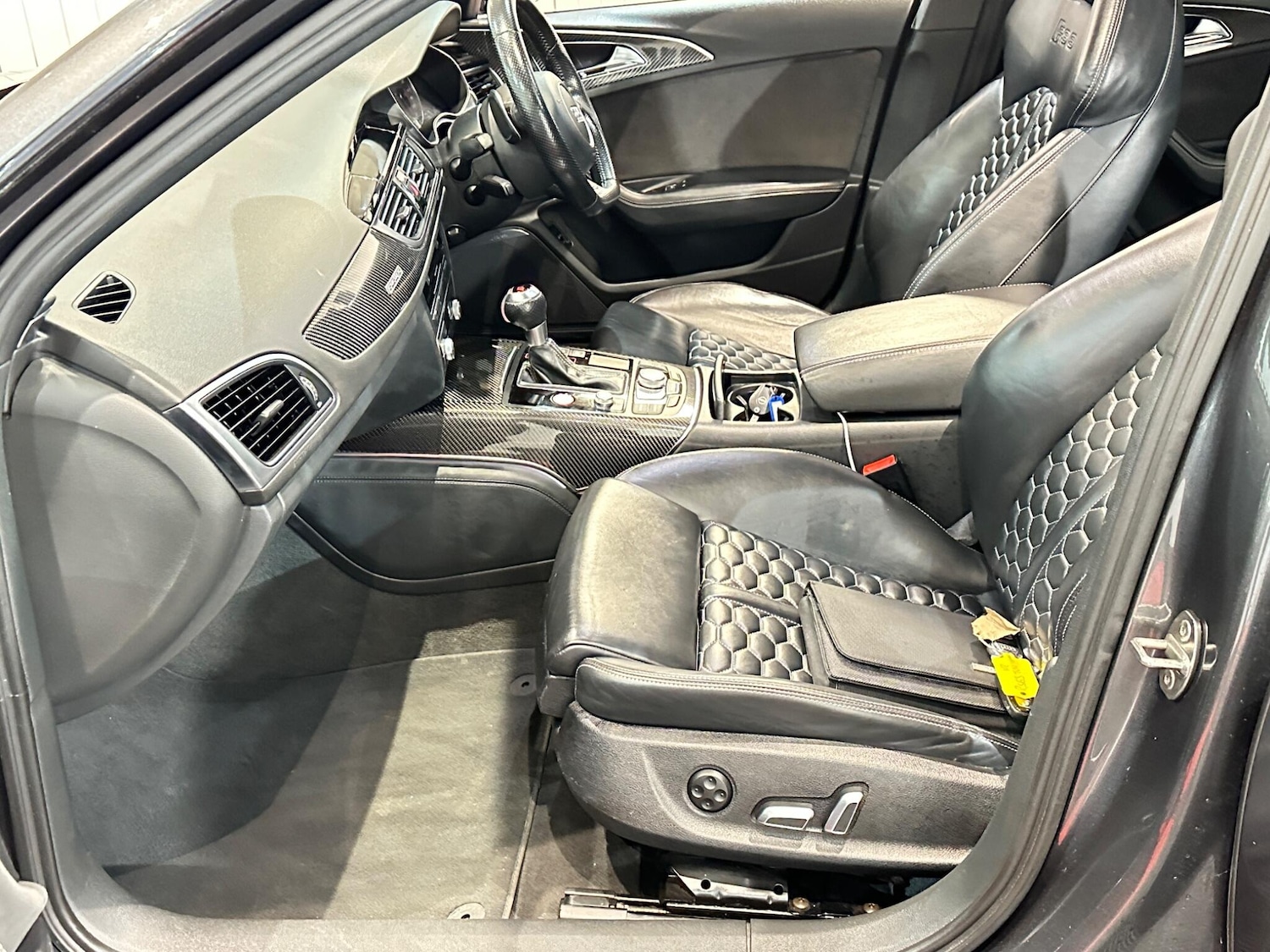 Used Audi RS6 2016 for sale - 77908735: Photo 21