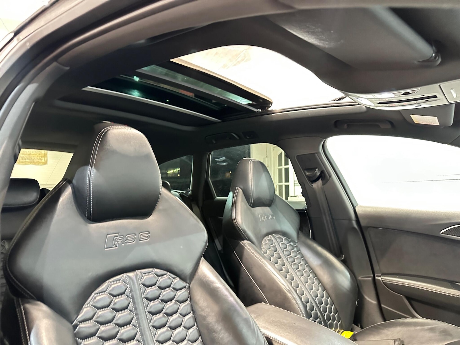 Used Audi RS6 2016 for sale - 77908735: Photo 39