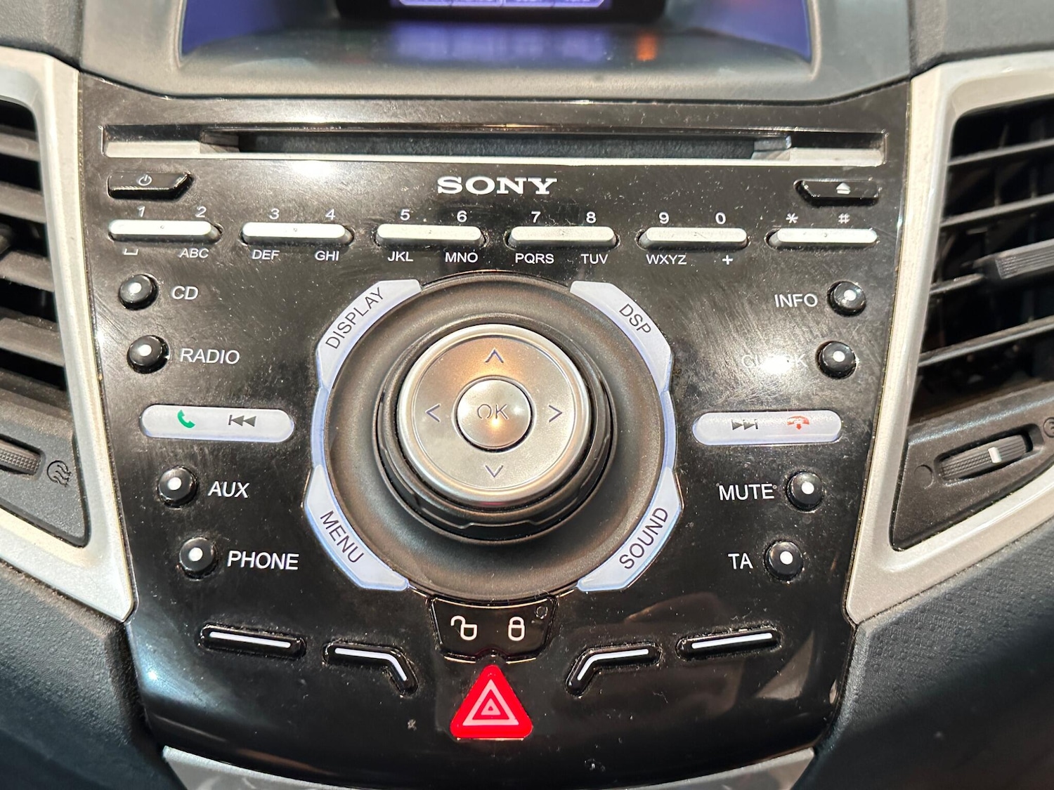 Used Ford Fiesta 2012 for sale - 77411027: Photo 34