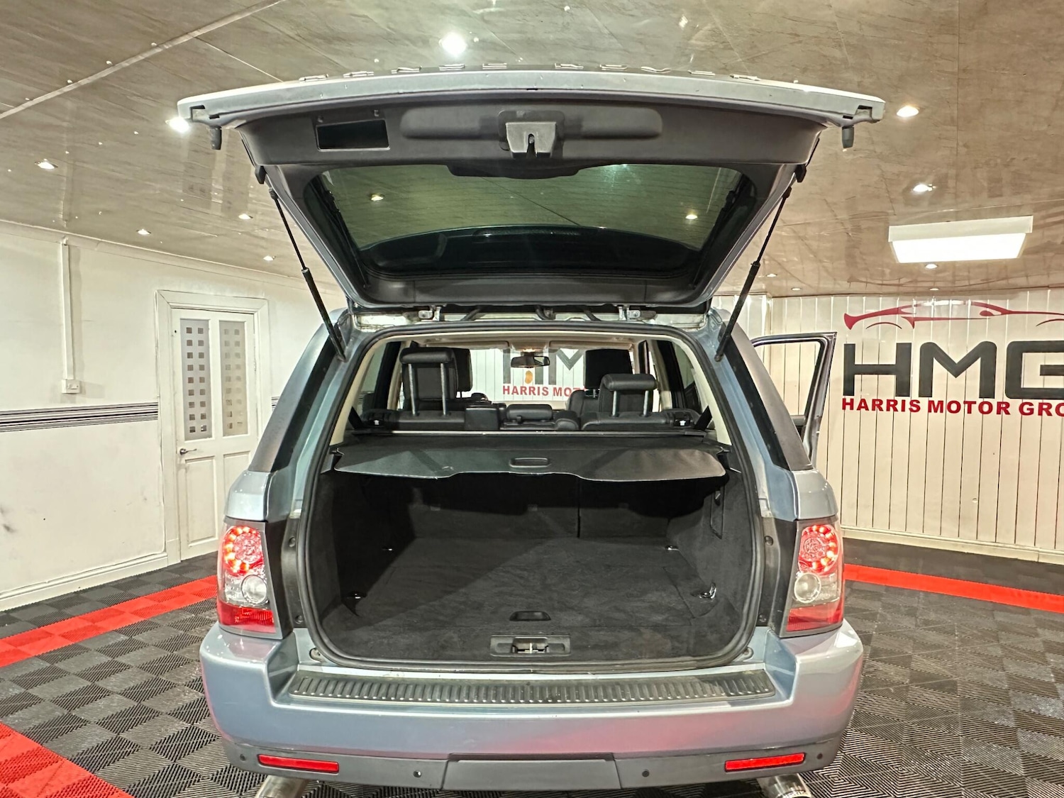 Used Land Rover Range Rover Sport 2011 for sale - 76942673: Photo 23