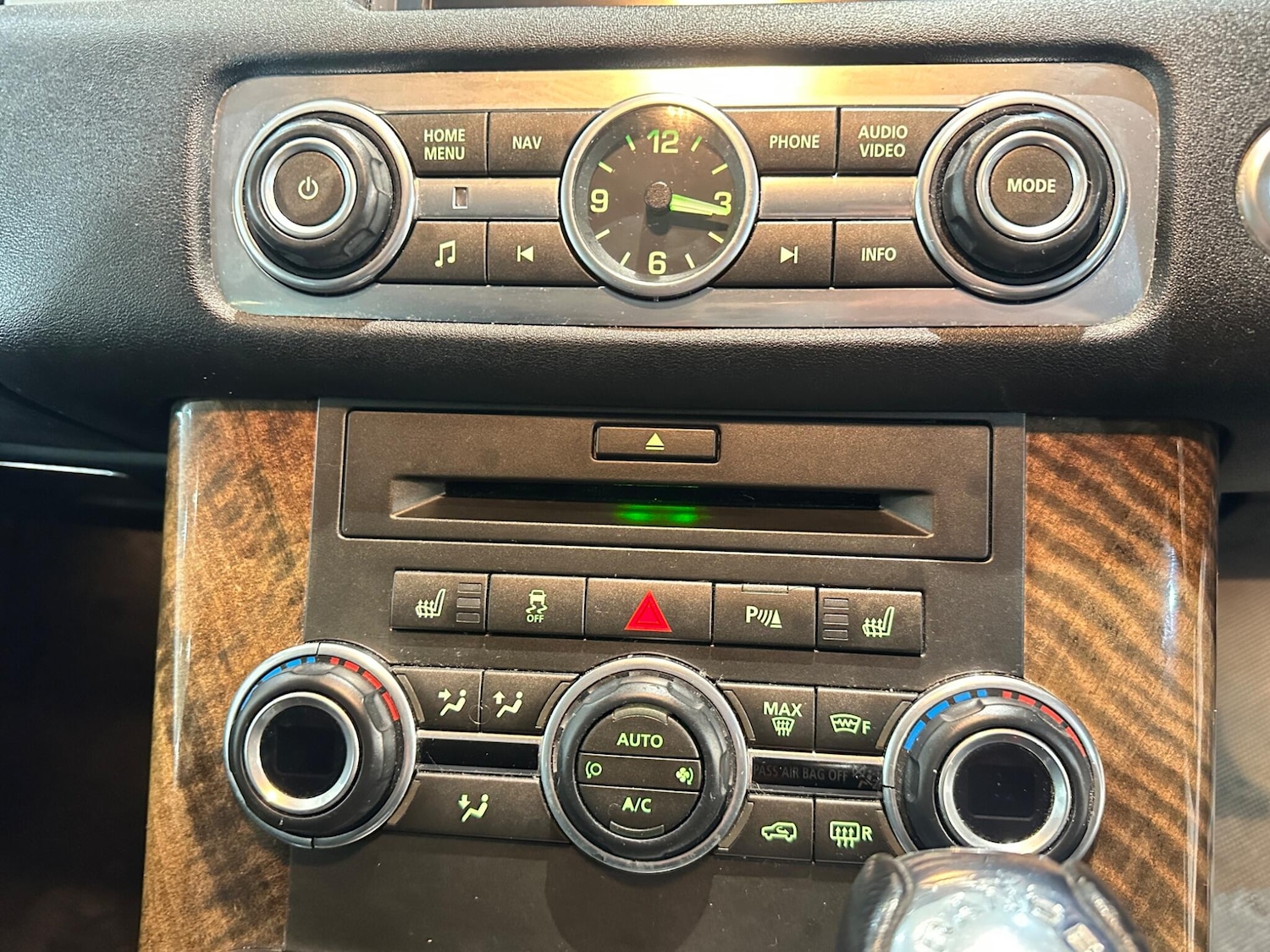 Used Land Rover Range Rover Sport 2011 for sale - 76942673: Photo 36