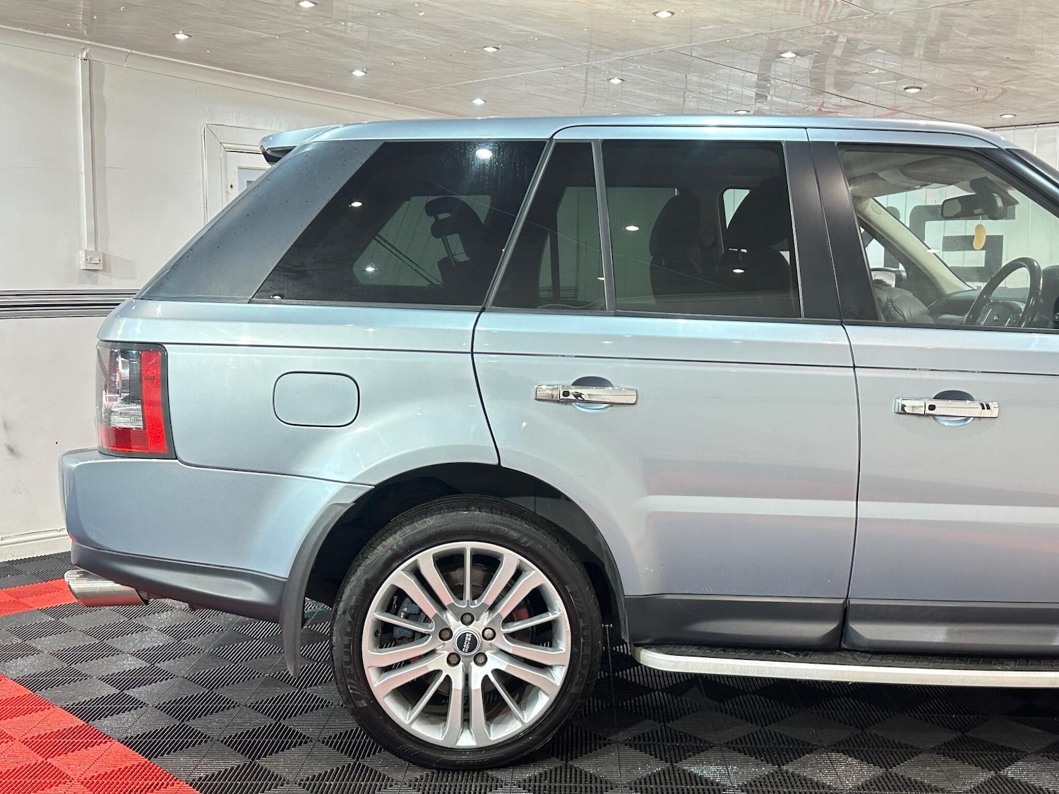 Used Land Rover Range Rover Sport 2011 for sale - 76942673: Photo 58